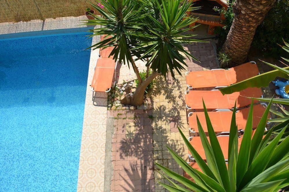 Despina Studios Agia Marina Exterior foto